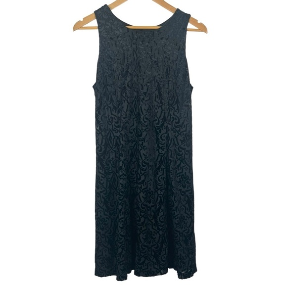 New York & Co. Burnout Velvet Black Sleeveless Whimsigoth Dress Size 12 - Picture 1 of 11